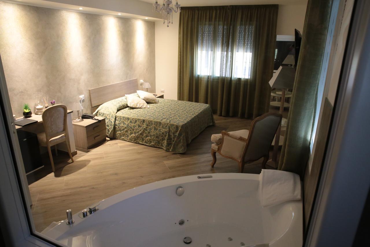 Hotel I Laghetti Polesella Eksteriør bilde